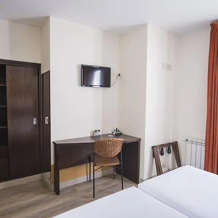 Hotell Alda Algalia *